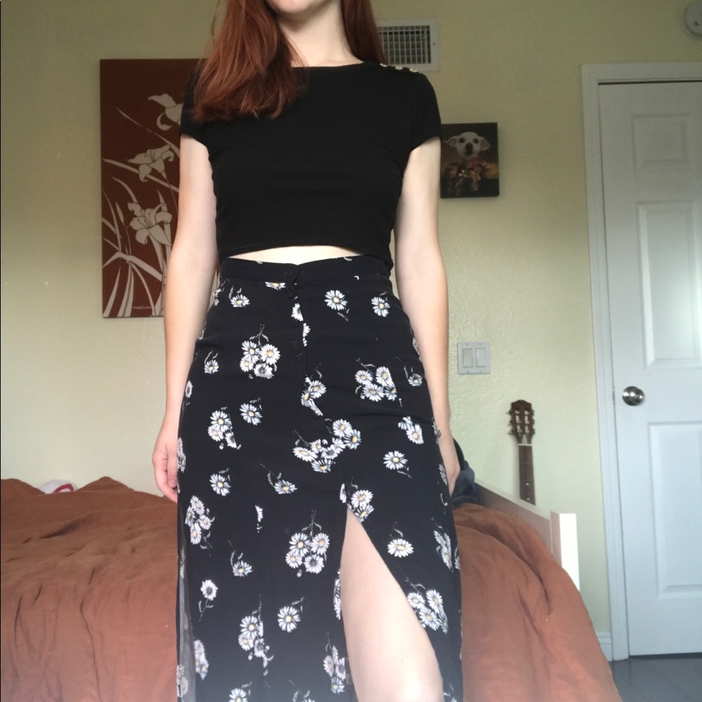 Navy blue H&M button down midi skirt with slits